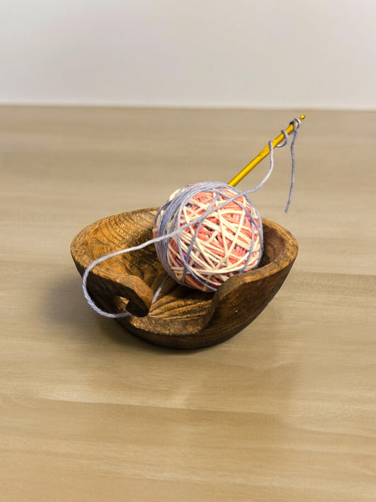 Yarn Bowl - White Oak / Walnut