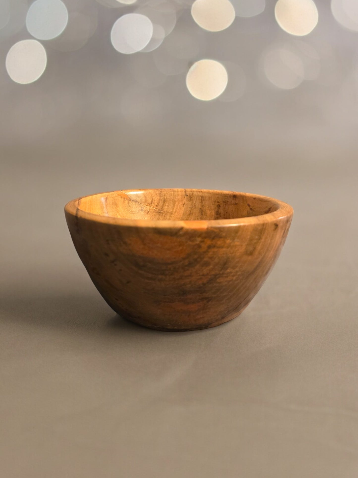 Medium Display Bowl - White Oak