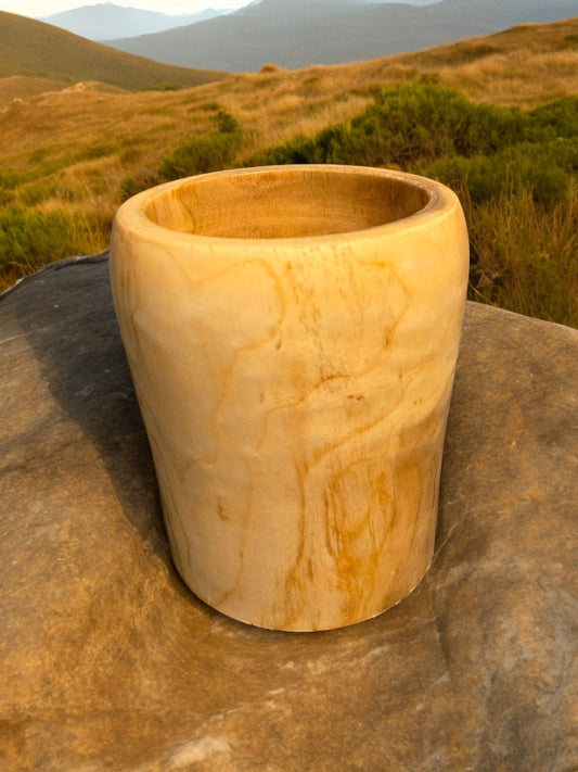 Vase / Desk Organization - White Oak