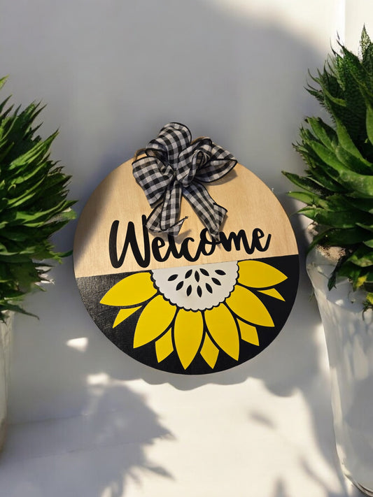 Welcome with Sunflower - Maple / Black